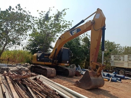 CAT 320 D2 CTDN เอกสารเล่มทะเบียน ทำงาน 9,000 ชม. ไฟฟ้าครบ เครื่องดี ปั๊มแรง เอวแน่น ช่วงล่างเต็ม รถสวยพร้อมใช้งาน เอกสารพร้อมโอน ขาย 1,850,000 รถอยู่ สระบุรี 064-191-1112