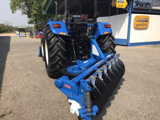 นิว ฮอลแลนด์ รุ่น TT4.75 75แรงม้า