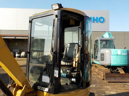 ขายรถขุด CAT 303CR ตู้เก๋ง รถสวย ไม่ผ่านการใช้งานในไทย นำเข้าเองโดยตรง โทร 081-8581834 แบงค์