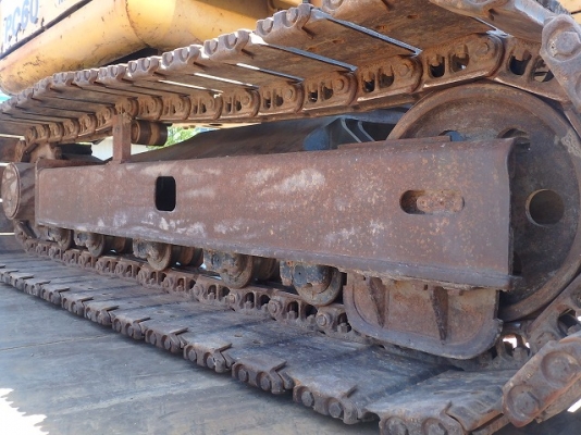 ขายรถแบคโฮ Komatsu PC60-7 แทรคใหญ่ รถสวย ไม่ผ่านการใช้งานในไทย นำเข้าเองโดยตรง โทร 081-8581834 แบงค์