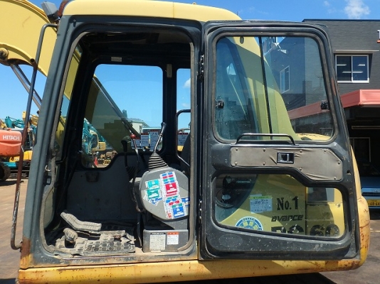 ขายรถแบคโฮ Komatsu PC60-7 แทรคใหญ่ รถสวย ไม่ผ่านการใช้งานในไทย นำเข้าเองโดยตรง โทร 081-8581834 แบงค์