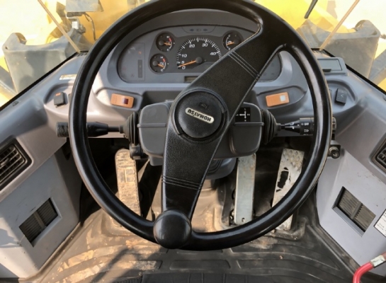 ขายรถตักล้อยาง KOMATSU WA270-5 นำเข้าเองจากญี่ปุ่น สภาพสวยพร้อมใช้งาน มีVDOการทำงานครับ