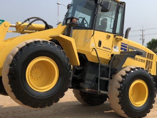 ขายรถตักล้อยาง KOMATSU WA270-5 นำเข้าเองจากญี่ปุ่น สภาพสวยพร้อมใช้งาน มีVDOการทำงานครับ