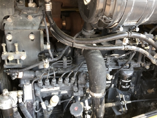 ขายรถตักล้อยาง KOMATSU WA270-5 นำเข้าเองจากญี่ปุ่น สภาพสวยพร้อมใช้งาน มีVDOการทำงานครับ