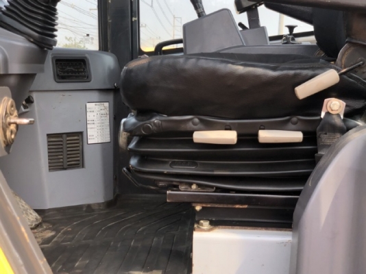 ขายรถตักล้อยาง KOMATSU WA270-5 นำเข้าเองจากญี่ปุ่น สภาพสวยพร้อมใช้งาน มีVDOการทำงานครับ