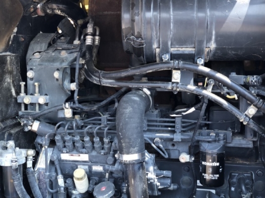 ขายรถตักล้อยาง KOMATSU WA270-5 นำเข้าเองจากญี่ปุ่น สภาพสวยพร้อมใช้งาน มีVDOการทำงานครับ