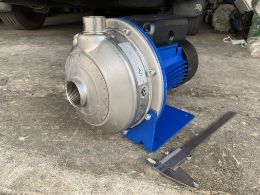 ขายปั๊มน้ำหัวสแตนเลส Lowara 0.5HP. 220V ไฟบ้าน made in Italy แรงดันสูง สภาพสวย หมุนนิ่ม พร้อมใช้งาน