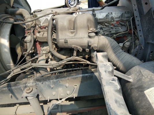 6ล้อISUZU FTR ตู้10บาน ปี05 เครื่อง200แรงม้า ตู้ยาว 7.30เมตร รถสวย พร้อมใช้