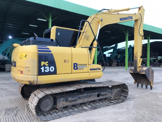 ขาย 130-8 ตัวสุดท้าย จอเหลือง กล้องหลัง 6000 ชม.(PM7000) สนใจติดต่อ 081-4283210 ขาย 130-8 ตัวสุดท้าย จอเหลือง กล้องหลัง 6000 ชม.(PM7000) สนใจติดต่อ 081-4283210