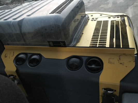 ขาย 130-8 ตัวสุดท้าย จอเหลือง กล้องหลัง 6000 ชม.(PM7000) สนใจติดต่อ 081-4283210 ขาย 130-8 ตัวสุดท้าย จอเหลือง กล้องหลัง 6000 ชม.(PM7000) สนใจติดต่อ 081-4283210