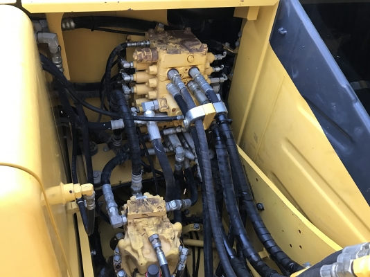 ขาย 130-8 ตัวสุดท้าย จอเหลือง กล้องหลัง 6000 ชม.(PM7000) สนใจติดต่อ 081-4283210 ขาย 130-8 ตัวสุดท้าย จอเหลือง กล้องหลัง 6000 ชม.(PM7000) สนใจติดต่อ 081-4283210