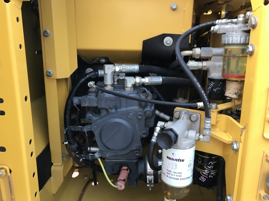 ขาย 130-8 ตัวสุดท้าย จอเหลือง กล้องหลัง 6000 ชม.(PM7000) สนใจติดต่อ 081-4283210 ขาย 130-8 ตัวสุดท้าย จอเหลือง กล้องหลัง 6000 ชม.(PM7000) สนใจติดต่อ 081-4283210