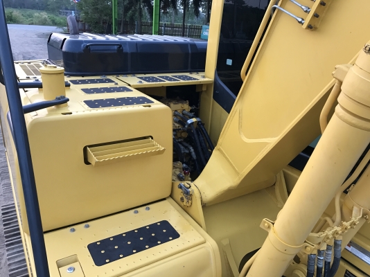 ขาย 130-8 ตัวสุดท้าย จอเหลือง กล้องหลัง 6000 ชม.(PM7000) สนใจติดต่อ 081-4283210 ขาย 130-8 ตัวสุดท้าย จอเหลือง กล้องหลัง 6000 ชม.(PM7000) สนใจติดต่อ 081-4283210