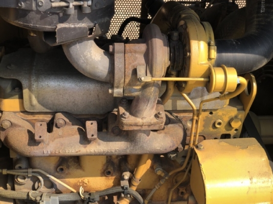 ขายรถดันดิน CAT D4K ปี 2015 (4,XXX ชั่วโมง) นำเข้าเองจากญี่ปุ่น สภาพสวยพร้อมใช้งาน มีVDOการทำงานครับ