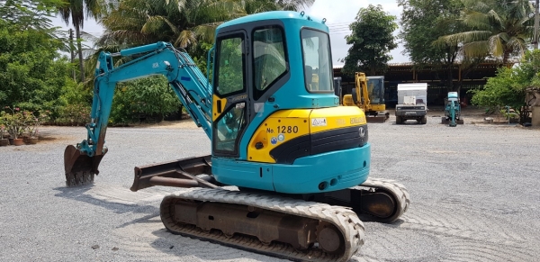 รถขุดคูโบต้า U40-3 S เก่าญี่ปุ่น รถขุดคูโบต้า U40-3 S เก่าญี่ปุ่น