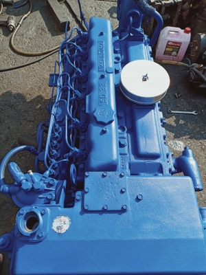 เครื่องยนต์ SD33 พร้อมเกียร์น้ำมัน ใส่เรือจากญี่ปุ่นสวยๆ เครื่องยนต์ SD33 พร้อมเกียร์น้ำมัน ใส่เรือจากญี่ปุ่นสวยๆ