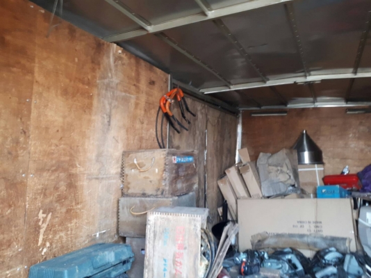 ขาย ตู้บรรทุก ตู้แห้ง ตู้ออฟฟิต ตู้นอน เปิดสไลด์ ด้านข้าง ได้ 2 บาน และเปิด ท้ายได้ 2.2 X4.7 เมตร ใส่รถบรรทุก 6 ล้อ เก่านอก