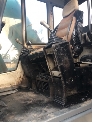 KOBELCO SK200-2 ช่วงล่างใหม่ โซ่เต็ม ระบบดี เอกสารซื้อขาย