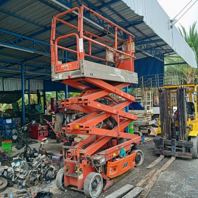 รถกระเช้าไฟฟ้าขนาดใหญ่ยกสูง 6.1เมตรรุ่นใหม่ยี่ห้อ JLG รถกระเช้าไฟฟ้าขนาดใหญ่ยกสูง 6.1เมตรรุ่นใหม่ยี่ห้อ JLG