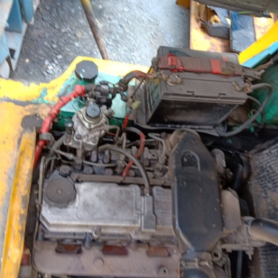 รถโฟล์คลิฟท์มิตซูบิชิ 2.5 ตันดีเซลเสาสูง 4.2 เมตรเสาเข้าตู้