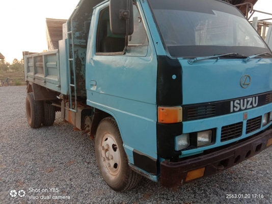 ขายด่วน หกล้อ ดั้ม ISUZU NKR 110 แรง เครื่อง 4BE1 หน้าเดิม ท้ายF คัชชีสวย รถพร้อมใช้งาน เอกสารเล่มทะ