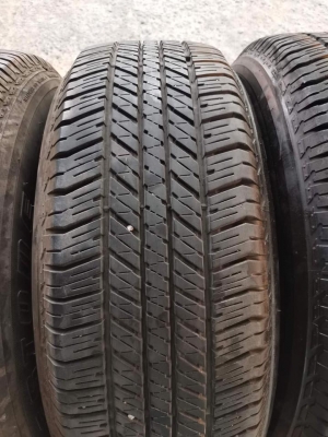 ขายยาง BRIDGESTONE DUELER H/T684II 265/65R17 ปี18 สภาพสวยมาก ไร้ตำหนิ ดอกเต็ม สภาพนี้รับลองว่าใช้คุ้ม  - ราคาชุดละ 8,800 บาท