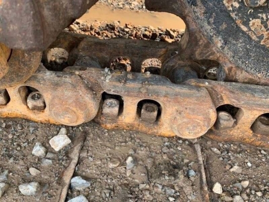 ขาย 895,000 บาท CATTERPILAR.  312 C  14,xxx ชม  เก่านอก 1  ปี มีไลน์หัวเจาะ  เครื่องดี ปั้มแรง เอวแน่น โซ่ใหม่ 2 ข้าง  ไฟฟ้าครบ แอรหนาว เอกสารสัญญา ซื้อขาย  สนใจ  นครปฐม  โทร 0610710295  สนใจ รายการสินค้า อื่นๆ ที่ เว็ปไชค์ Truck2Hand https://www.truck2h