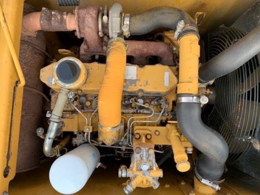 ขาย 895,000 บาท CATTERPILAR.  312 C  14,xxx ชม  เก่านอก 1  ปี มีไลน์หัวเจาะ  เครื่องดี ปั้มแรง เอวแน่น โซ่ใหม่ 2 ข้าง  ไฟฟ้าครบ แอรหนาว เอกสารสัญญา ซื้อขาย  สนใจ  นครปฐม  โทร 0610710295  สนใจ รายการสินค้า อื่นๆ ที่ เว็ปไชค์ Truck2Hand https://www.truck2h