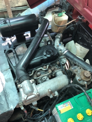 รถฟอร์คลิฟต์Nissan1.5ตัน เครื่องดีเซลtd27เกียร์autoเสาสูง3ม.