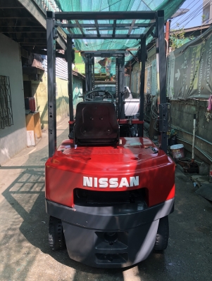 รถฟอร์คลิฟต์Nissan1.5ตัน เครื่องดีเซลtd27เกียร์autoเสาสูง3ม.