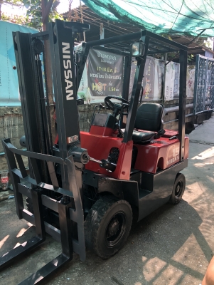 รถฟอร์คลิฟต์Nissan1.5ตัน เครื่องดีเซลtd27เกียร์autoเสาสูง3ม.