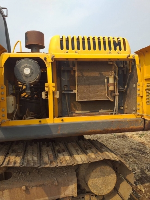 ขาย 890,000 VOLVO EC210B เล่มทะเบียน ทำงาน 10,600 ชม.ไฟฟ้าครบ เครื่องดี ปั้มแรง เอวแน่น แอร์ฉ่ำช่วงล่างเต็ม รถสวยพร้อมใช้เอกสารเล่มพร้อมโอน รถอยู่ จันทบุรี 090-772-3710 090-772-3708