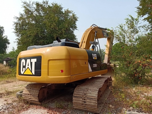 ขาย 1,950,000 CAT 320D2 TDZ เล่มทะเบียน รถทำงาน 7,400 ชม. สภาพเหมือนใหม่ ไฟ้ฟ้าครบ เครื่องดี ปั้มแรง เอวแน่น ช่วงล่างสวย รถสวยพร้มใช้งาน เอกสารพร้อมโอน รถอยู่ เพชรบุรี 090-772-3710 090-772-3708
