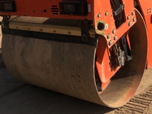 ขายรถบด DYNAPAC CC224HF ปี 2009 (3,XXX ชั่วโมง) รถนอกนำเข้า สภาพสวยพร้อมใช้งาน มีVDOการทำงานครับ ขายรถบด DYNAPAC CC224HF ปี 2009 (3,XXX ชั่วโมง) รถนอกนำเข้า สภาพสวยพร้อมใช้งาน มีVDOการทำงานครับ