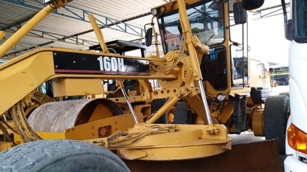 ⭐⭐⭐ขายเลิกกิจการ#รถเกรดCatterpillar 160Hใช้งาน9,000ชมเศษ มี2คัน สภาพน้องป้ายแดง