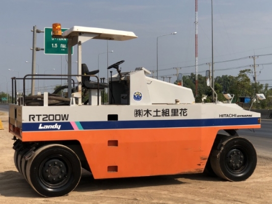 ขายรถบด 7 ล้อยาง HITACHI RT200W (4XX ชั่วโมง) นำเข้าเองจากญี่ปุ่น สภาพสวยพร้อมใช้งาน มีVDOการทำงานครับ