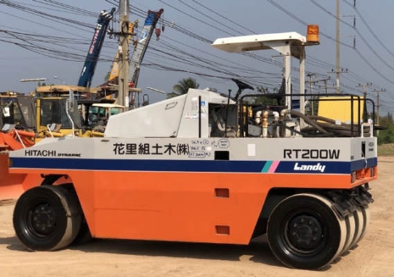 ขายรถบด 7 ล้อยาง HITACHI RT200W (4XX ชั่วโมง) นำเข้าเองจากญี่ปุ่น สภาพสวยพร้อมใช้งาน มีVDOการทำงานครับ