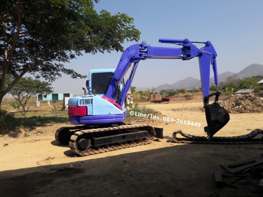 ขายรถขุด Komatsu PC75UU-2 เครื่องยนต์komatsu-4D95L, คอนโทรลน้ำมัน, ปั๊มนิ้ว, หัวตู้แอร์เย็น, แทรคเหล็กก๊อบยาง, รถเดิมใช้งานบริษัท