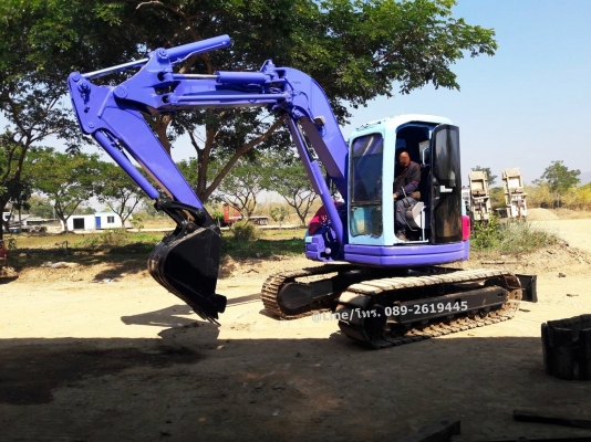 ขายรถขุด Komatsu PC75UU-2 เครื่องยนต์komatsu-4D95L, คอนโทรลน้ำมัน, ปั๊มนิ้ว, หัวตู้แอร์เย็น, แทรคเหล็กก๊อบยาง, รถเดิมใช้งานบริษัท