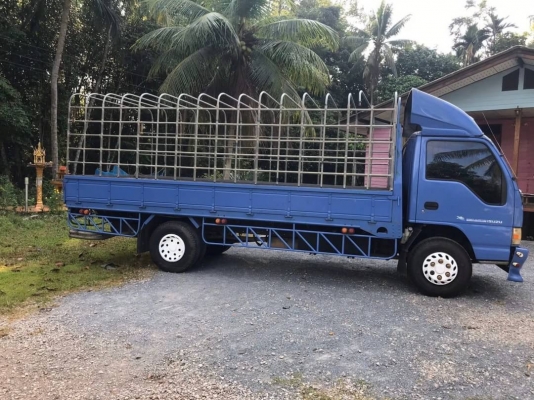 รถอีซูซุ 6 ล้อ ( ไม่ดั้ม ) NPR 130 แรงม้า. ปี 48. สนใจติดต่อ 081 - 6079515 รถอีซูซุ 6 ล้อ ( ไม่ดั้ม ) NPR 130 แรงม้า. ปี 48. สนใจติดต่อ 081 - 6079515