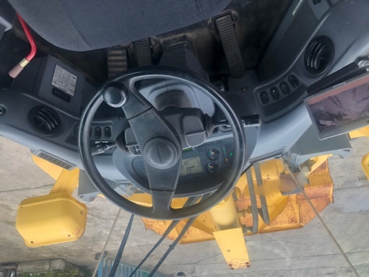 รถตักล้อยาง Komatsu WA320-6 รถเก่านอก สภาพกิ๊บ สวยพร้อมใช้