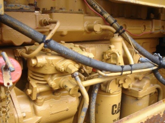 รถดัน CATERPILLAR รุ่น 815
