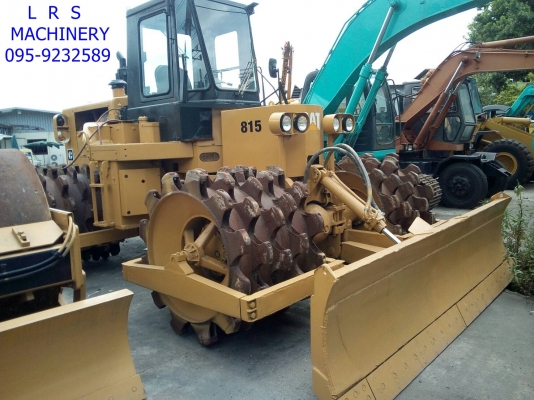 รถดัน CATERPILLAR รุ่น 815