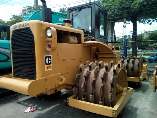 รถดัน CATERPILLAR รุ่น 815