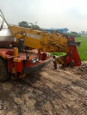 รถเครน KOBELCO
