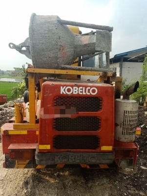 รถเครน KOBELCO