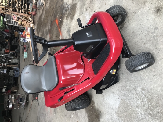 ขายรถตัดหญ้า MURRAY 10แรง พร้อมใช้งาน