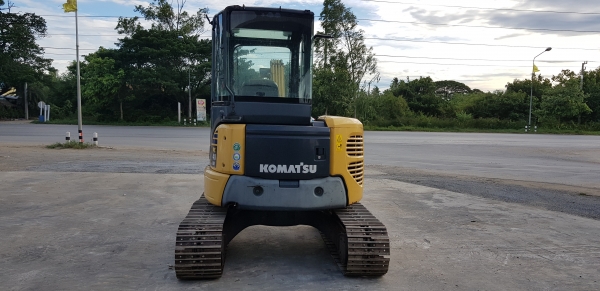 รถขุดโคมัตสุ Komatsu PC40MR-2 เก่าญี่ปุ่น