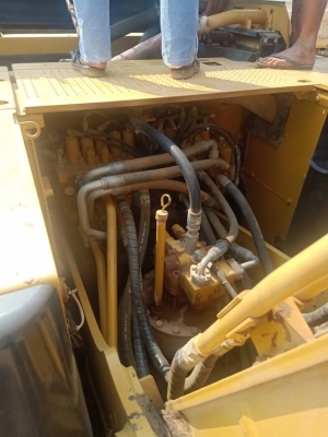 ขาย 1,850,000 CAT 320 D2 CTDN เอกสารเล่มทะเบียน ทำงาน 9,000 ชม. ไฟฟ้าครบ เครื่องดี ปั๊มแรง เอวแน่น ช่วงล่างเต็ม รถสวยพร้อมใช้งาน เอกสารพร้อมโอน รถอยู่ สระบุรี 090-772-3710 090-772-3708 ขาย 1,850,000 CAT 320 D2 CTDN เอกสารเล่มทะเบียน ทำงาน 9,000 ชม. ไฟฟ้าครบ เครื่องดี ปั๊มแรง เอวแน่น ช่วงล่างเต็ม รถสวยพร้อมใช้งาน เอกสารพร้อมโอน รถอยู่ สระบุรี 090-772-3710 090-772-3708