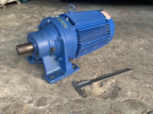 ขายมอเตอร์เกียร์ Cycro drive Sumitomo 3HP. 380V อัตราทด 1:6 made in Japan เพลาออกประมาณ 240 รอบต่อนาที สภาพสวย พร้อมใช้งาน ขายมอเตอร์เกียร์ Cycro drive Sumitomo 3HP. 380V อัตราทด 1:6 made in Japan เพลาออกประมาณ 240 รอบต่อนาที สภาพสวย พร้อมใช้งาน